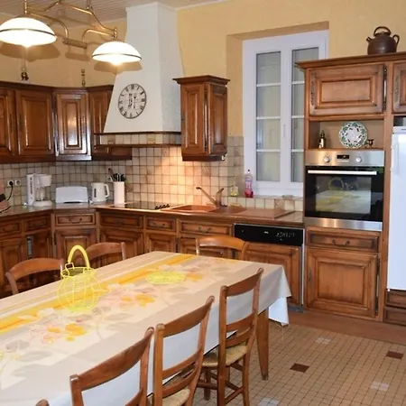Lavergne Villa